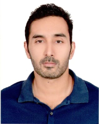 Cavish Farrukh